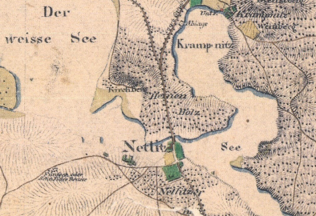 Detailiertes altes Stadtplan von Nettlitz, Deutschland, zeigt Straßen, Gebäude und Sehenswürdigkeiten mit handgeschriebener Text.