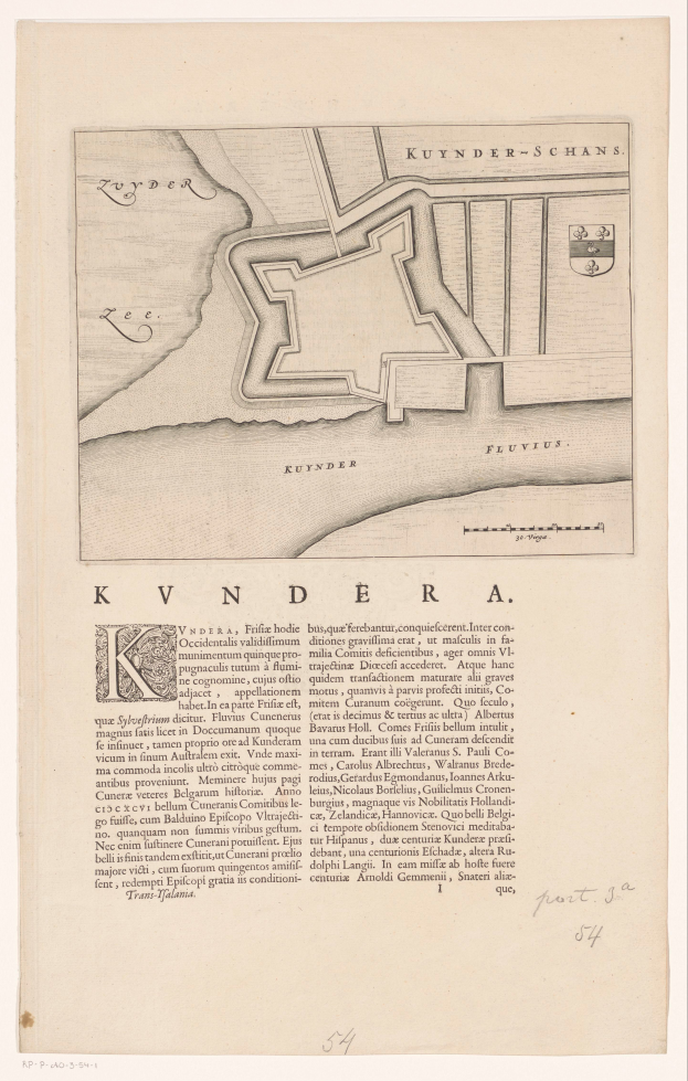 Ein detaillierter Stadtplan von Kvindera, Deutschland, der Straßen, Gebäude und Sehenswürdigkeiten zeigt, mit handgeschriebenem Text darauf.