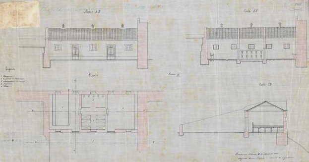 Ein detaillierter Architekturplan eines mehrfenstrigen Gebäudes, das mutmaßlich ein Grundriss für eine neue Schule ist, mit umfassenden Layoutdetails und Textanmerkungen.
