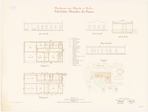 Ein detaillierter architektonischer Grundriss der Berliner Architekturhochschule, der verschiedene Räume, Flure und Merkmale mit beschreibendem Text zeigt.