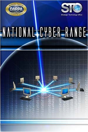 Plakat mit "Nationaler Cyber-Range" in fetter, weißer Schrift auf blauem Hintergrund, das eine Weltkugel mit mehreren angeschlossenen Computern zeigt.