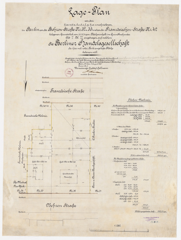 Alter Dokument mit einem Grundriss der Berliner Handelsgesellschaft mit Text und einem Stempel auf der linken Seite.